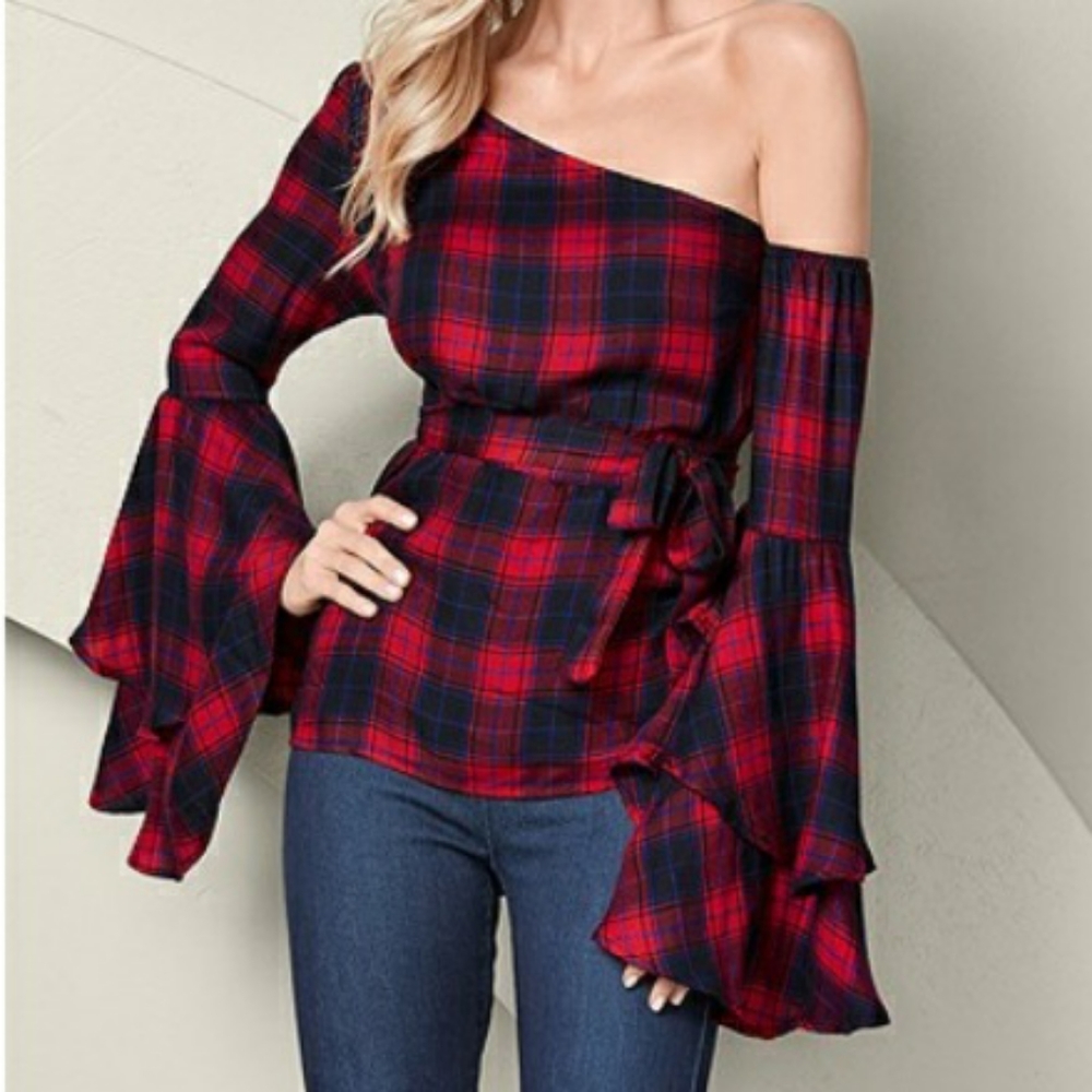 NEW INPK Venus Ruffle off the shoulder Top
